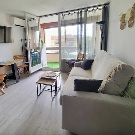 Beautiful Family Studio In The Heart Of Frejus Exterior photo